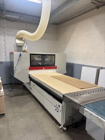 SCM #Pratix-S-12C, CNC Router, 97.6" X, 49.2" Y, 3.9" Z, 4' x 8' table, 7.5 HP electrospindle, 3 HP motor - Image 1