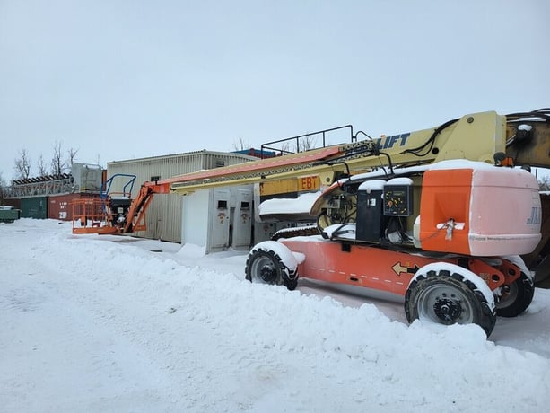 750 lb. JLG #860SJ, Telescopic Boom Lift, 86' platform height, 75' horizontal reach, pneumatic tires, diesel - Image 1