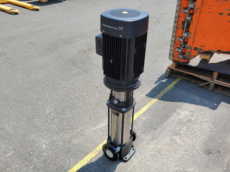 15 GPM @ 455' TDH, Grundfos #CR3-19, Vertical Multistage Centrifugal Pump, cast iron, 5 HP, 3461 RPM, 363 - Image 4