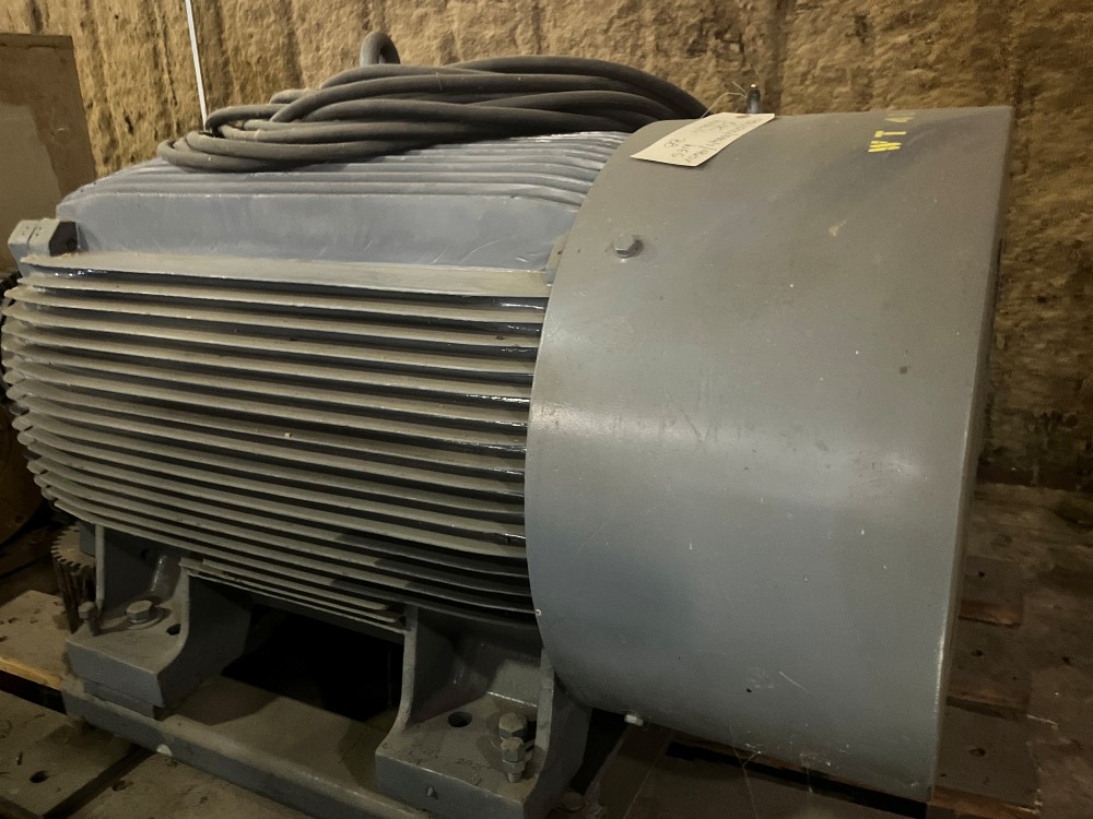 450 HP 1200 RPM WEG, Frame 586/7, BB, 460 Volts, Rebuilt, electrically OK - Image 3