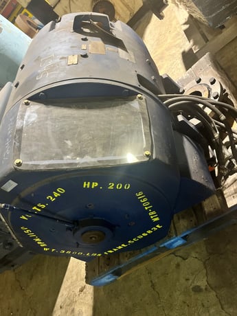200 HP 1150/1800 RPM General Electric, Frame CD683E, 240 VA, 240 VF, Rebuilt, electrically OK - Image 2
