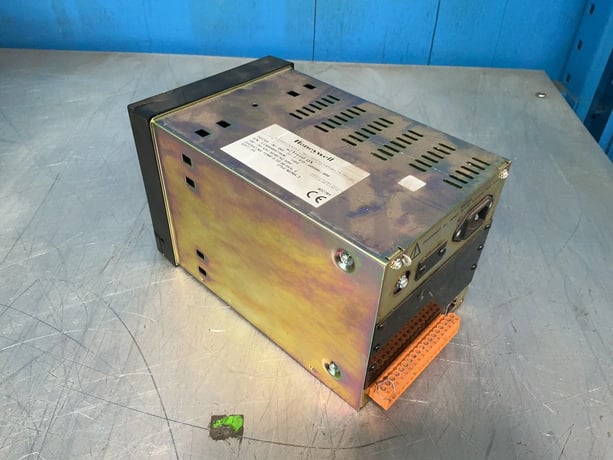 Honeywell #TVEZQX-30-000-22-0-010-000000-000, Eztrend QXE - Image 6