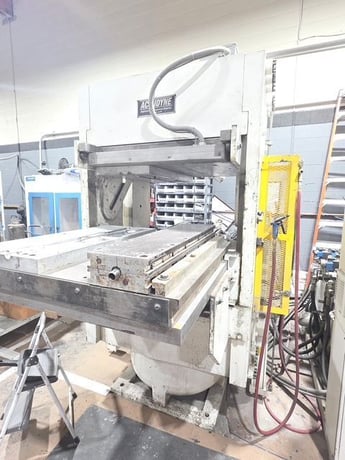500 Ton, Accudyne #UPS/SS, heated platen compression molding press, 20 stroke, 20" DL, 2015 - Image 3