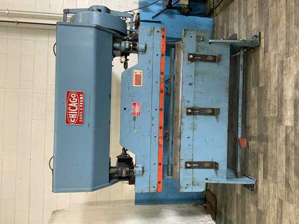 45 Ton, Dreis & Krump #56-A, press brake, 6' overall, 62" between housing, 2" stroke, 6" throat, 1.5 HP, 40 - Image 2