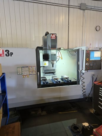 Haas #TM-3P, CNC Vertical Machining Center, 40" X, 20" Y, 16" Z, 57.8" x 14.5" table, 7.5 HP, 6000 RPM, CAT - Image 1