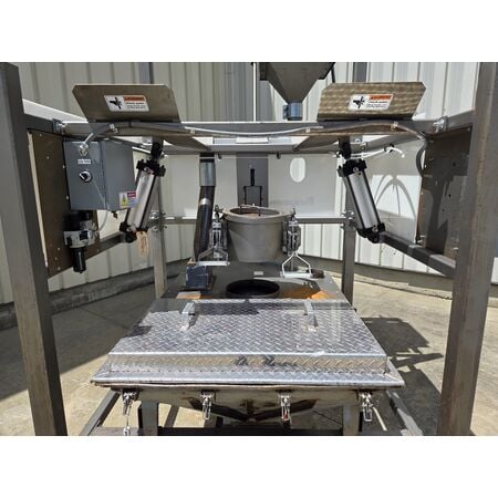 Flexicon, bulk bag station unloader frame w/ dust collection, 12" discharge, 1/2 HP fan, cartridge filter - Image 4