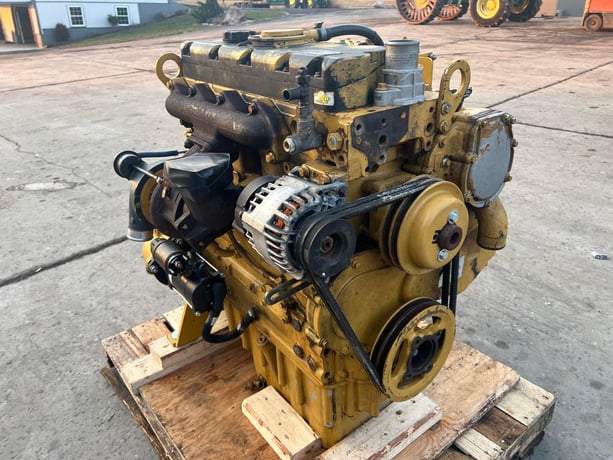 130 HP Caterpillar #C4.4, Industrial Diesel Engine, 11.5" flywheel, 8500 hours, 2013 - Image 6