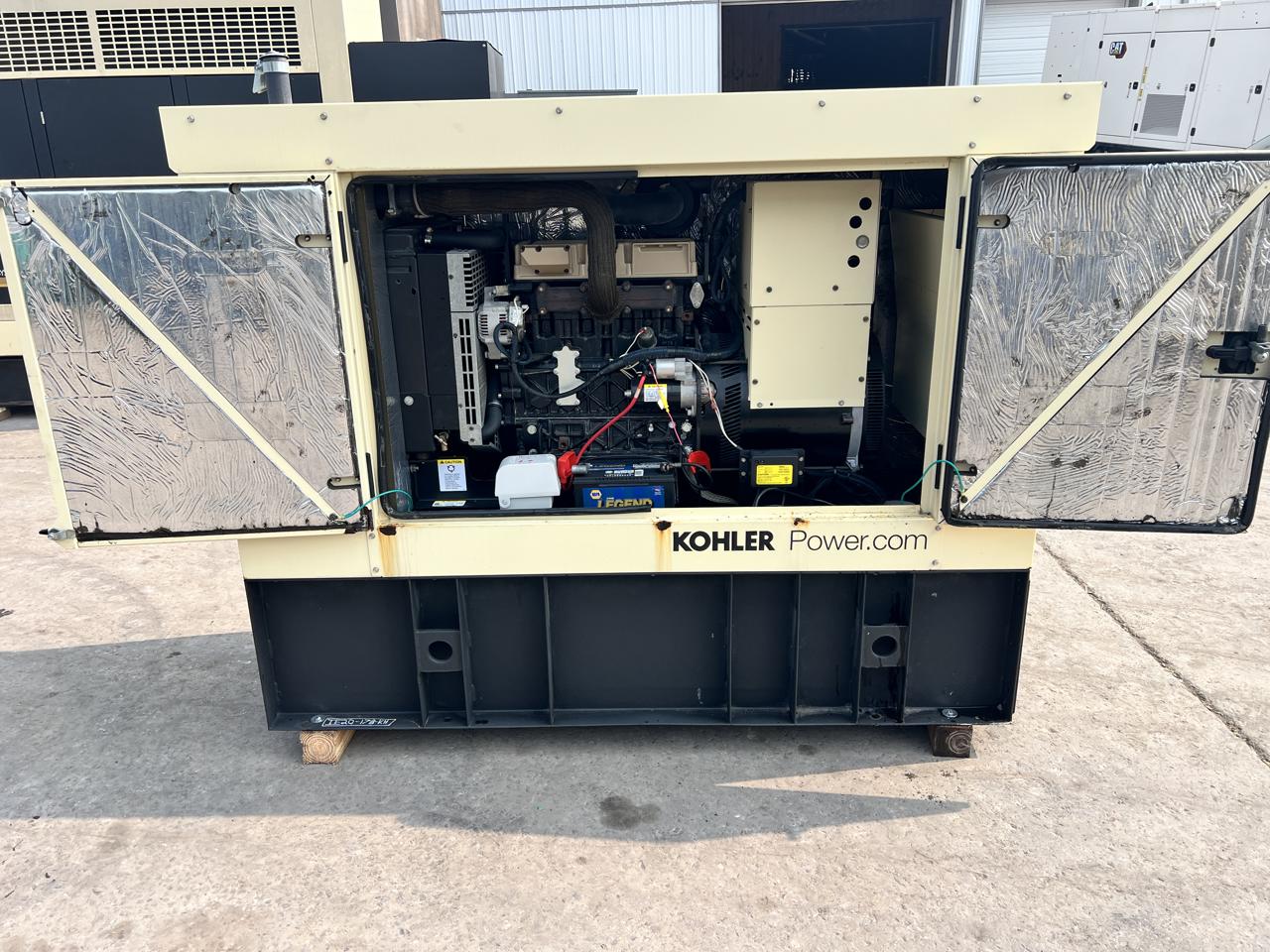 20 KW Kohler #20REOZK, Diesel Generator Set, 120/208 Volts, 1800 RPM, circuit breaker, sound attenuated - Image 5
