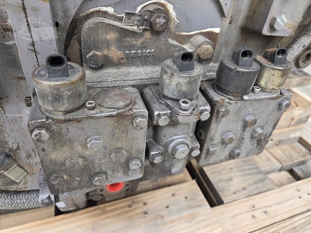 Twin Disc #TA-90-8501, transmission, 23" converter, core, AS IS - Image 5