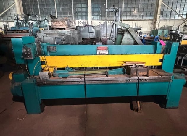 10 gauge x 8' Niagara #68, power squaring shear, 1982 - Image 1