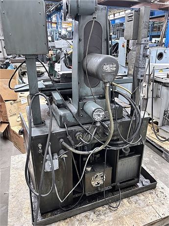 6" x 18" Harig #618W, surface grinder, 20" X, 6.75" Y, 12" Z, 7" wheel, 3450 RPM, Harig AutoStep III, Walker - Image 6