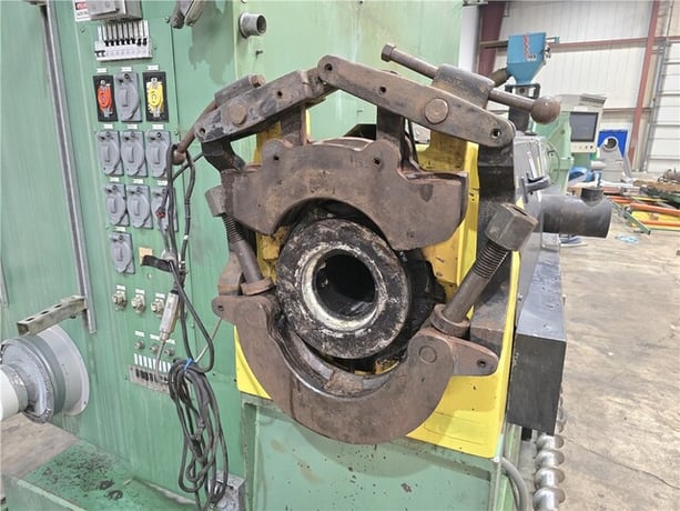 4.5" Davis Standard #45IN45, extruder, 32:1 L/D, 300 HP Marathon AC motor, vented air cooled barrel, 6 - Image 7