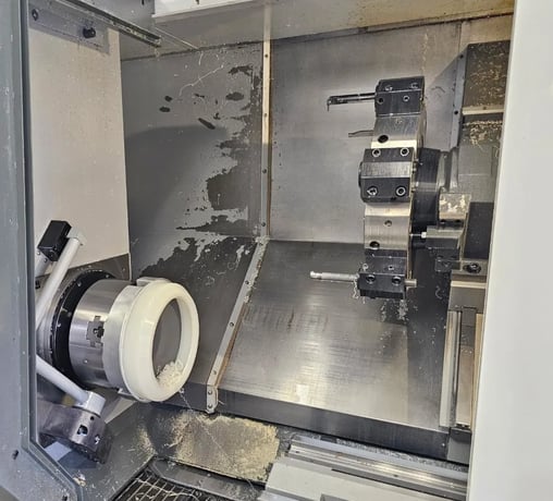 Haas #ST-40, CNC Lathe, 34.5" swing, 44" between centers, 25.5" turning diameter, 15" chuck, 2400 RPM - Image 3