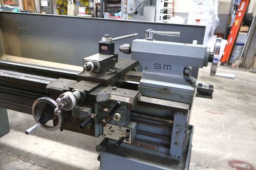 17" x 60" Standard Modern #1760, Engine Lathe, 2.25" bore, 7.5 HP, 1200 RPM, 4 jaw 12" chuck - Image 3