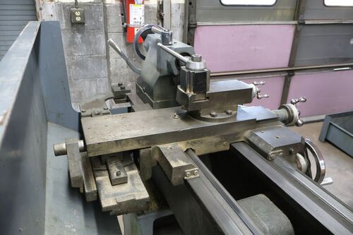 17" x 60" Standard Modern #1760, Engine Lathe, 2.25" bore, 7.5 HP, 1200 RPM, 4 jaw 12" chuck - Image 8