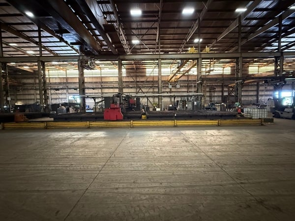 Koike Aronson #VGM-5000, CNC Plasma Gantry Plate Cutting Machine, two 25' x 17' tables, 2" thick max, 2012 - Image 3