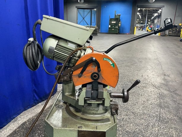10.75" Scotchman #275LT, Circular Cold Saw, 0.55/1.1 KW, 230 V., 3PH - Image 1
