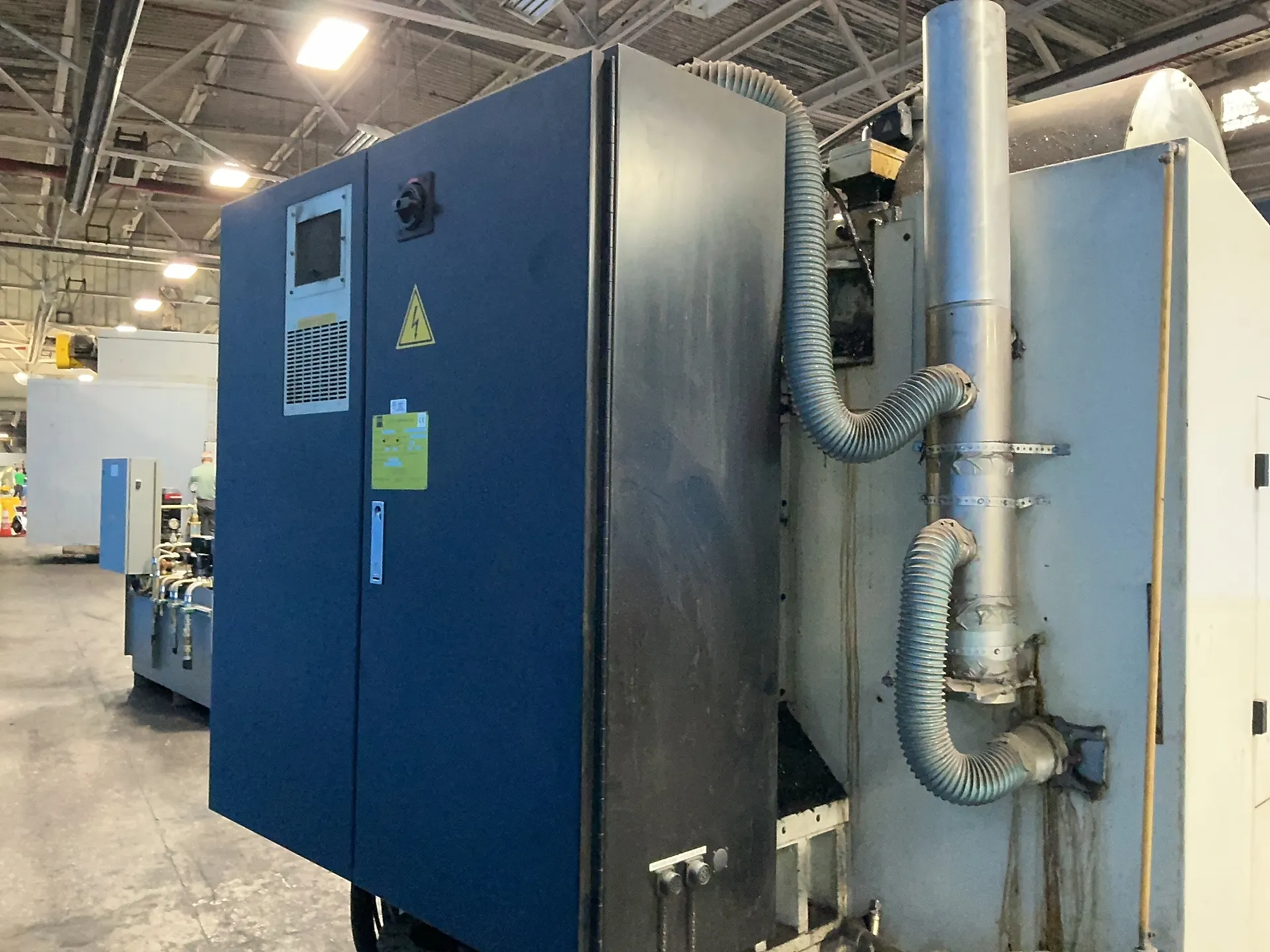 Hurco #VMX24, CNC vertical machining center, 20" x 30" table, 24 automatic tool changer, chip conveyor, 208 - Image 1