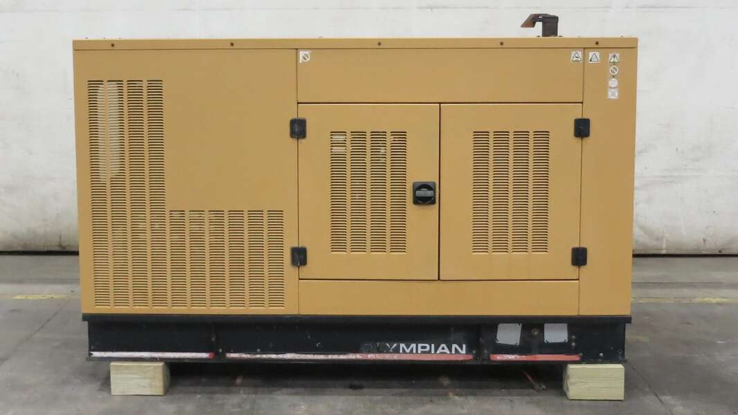 100 KW Olympian #G100F1, Natural gas generator set, 277/480 Volts, 845 hours, 173 HP @ 1800 RPM, Ford - Image 1