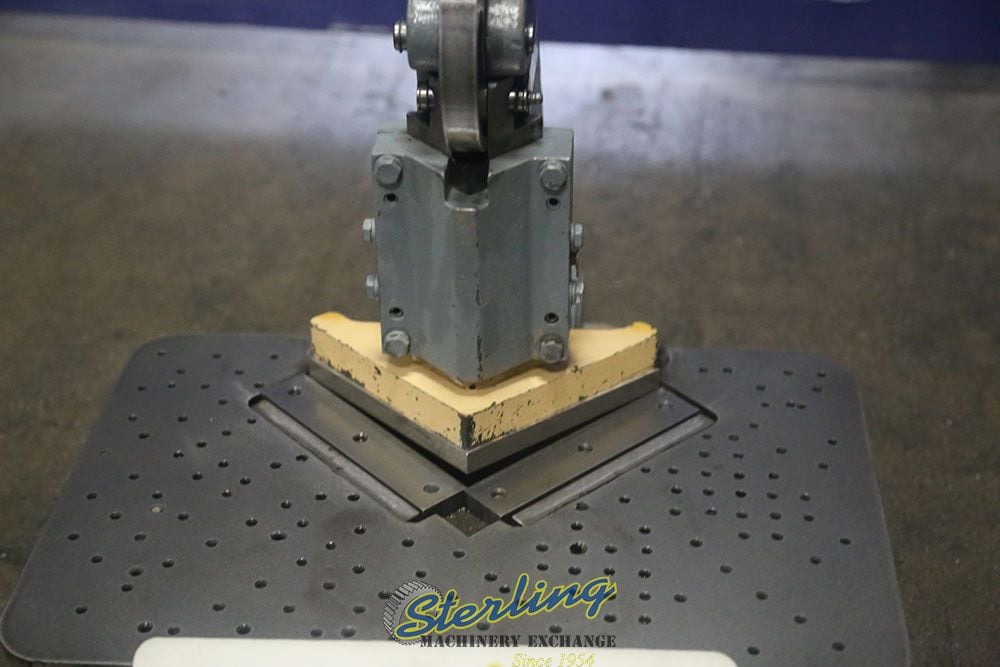 1 6" Ga. x 6" x 6" Di-Acro #No.1, notching machine, 300 lb., 1.5' x 2' x 2' overall - Image 6