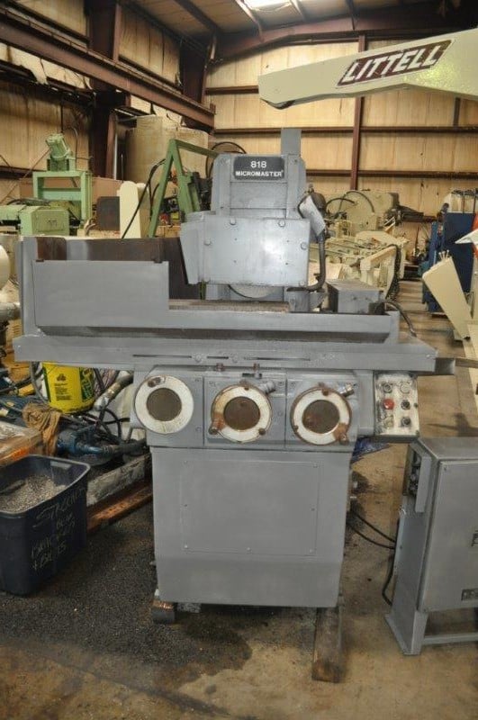 8" x 18" Brown & Sharpe #818, hydraulic surface grinder, 2 HP, coolant, 1977 - Image 8