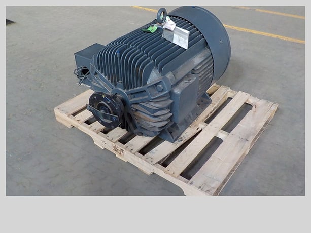 40 HP 820 RPM Louis Allis, Frame 444T, TEFC, 460 Volts, Never Used - Image 3