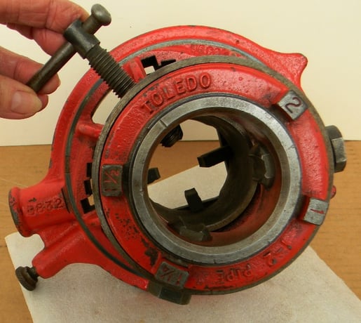 Toledo Simpact #6496, Ratchet Threader, 1" - 2" Pipe Capacity - Image 4
