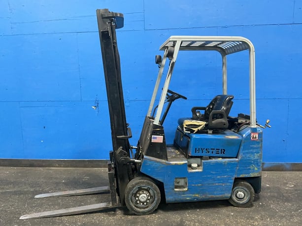 3500 lb. Hyster #S30XL, Propane Forklift - Image 1