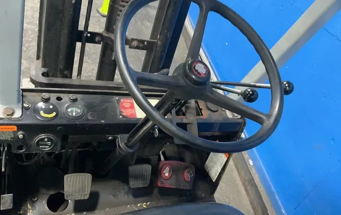 3500 lb. Hyster #S30XL, Propane Forklift - Image 10