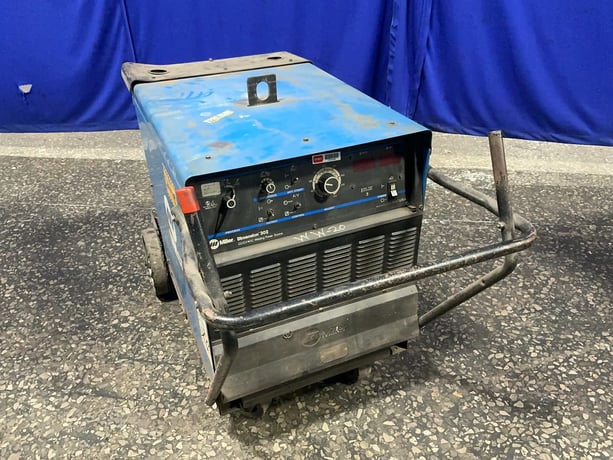 Miller #Dimension 302, Multi-Process Welder, 300 A - Image 2
