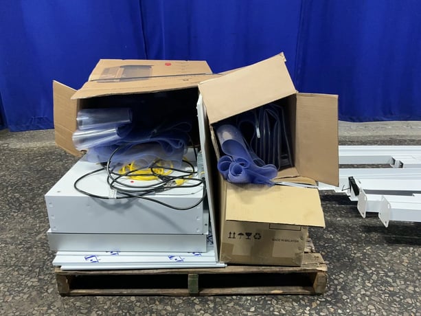 Terra Universal #6600-66-VL-0808, Clean Room, 2023 - Image 3