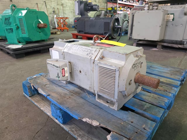 30 HP 1200 RPM Reliance, Frame MC2512ATZ, DPFVBB, 500 VA, 300/150 VF - Image 1
