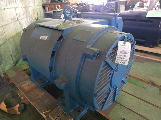 250 HP 1200 RPM Weg, Frame 447/9T, Drip-Proof Ball Bearing, 460 Volts, New Surplus - Image 2