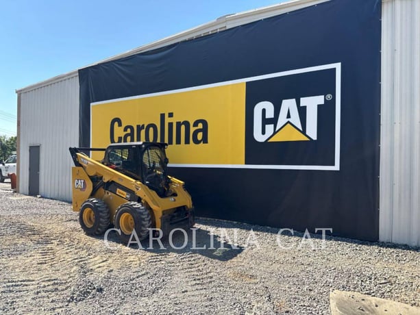 Cat 262D3 CB, Skid Steer Loader, 401 hours, S/N: TP401404, 2023 - Image 2