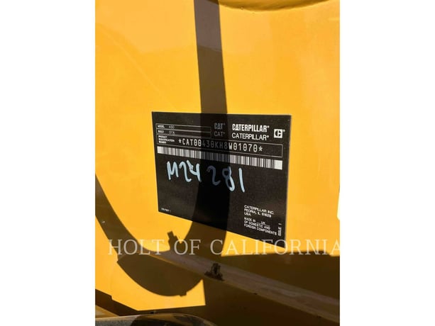 Cat 430, Backhoe Loader, 949 hours, S/N: H8W01070, 2023 - Image 6