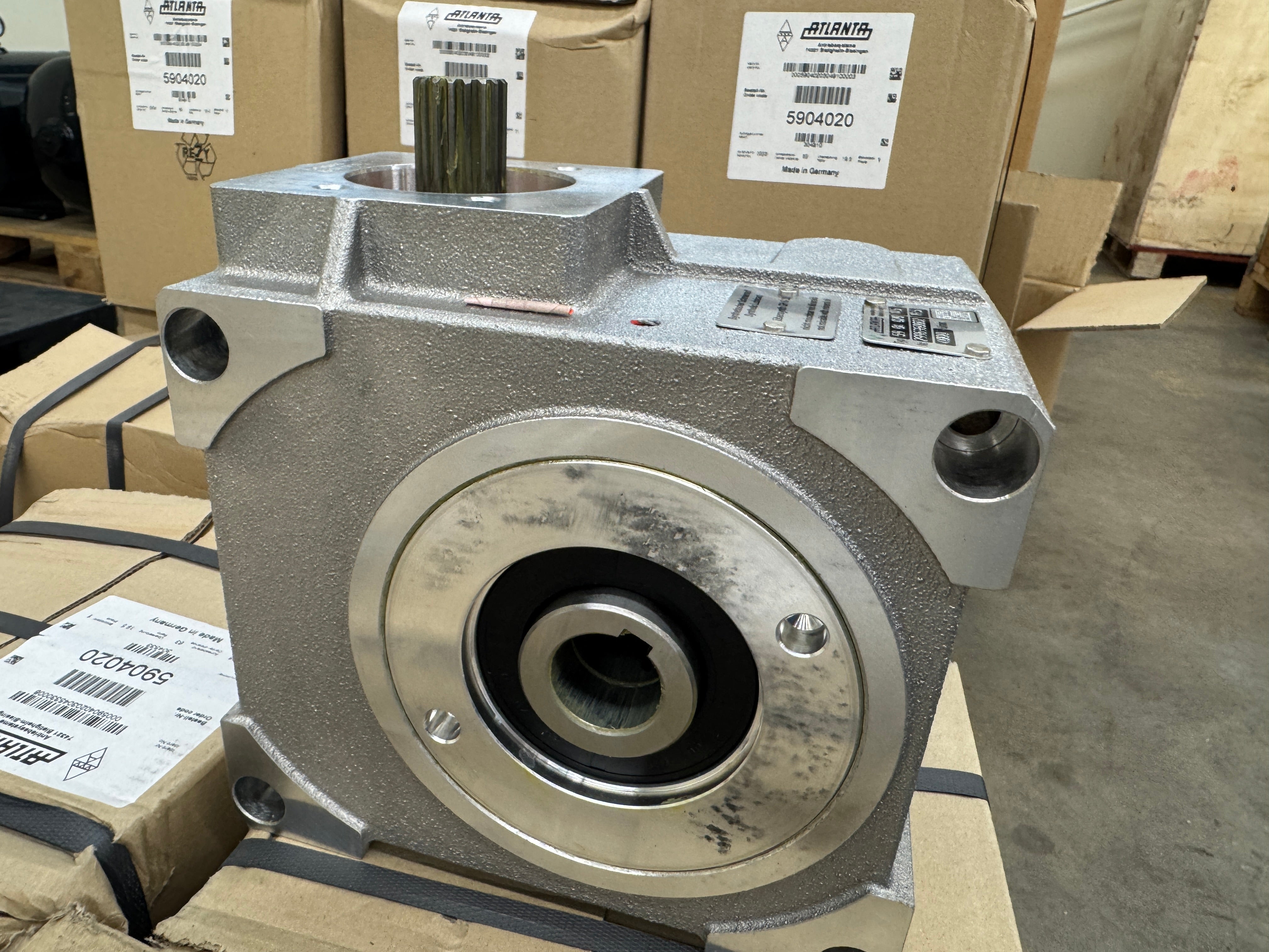 Atlanta Antriebssysteme #59-04-020, E-Series Servo Worm Gearbox, 19.5:1 Ratio, 4000 RPM Max Input - Image 7