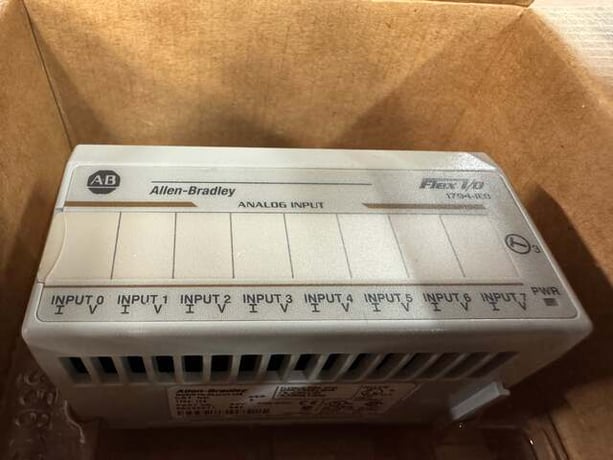 Allen-Bradley #1794-IE8, FLEX I/O 8 Channel Analog Input Module, Series B, 24 VDC, Class I Div. 2 - Image 1
