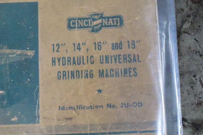 18" x 72" Cincinnati #ER, universal hydraulic cylindrical grinder, 3/4 HP workhead, extra grinding wheels - Image 10