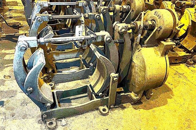 16" Square D #5060AT, DC brake, Shunt Wound, coil #51011-024-52, 230 VDC (4 available) - Image 1