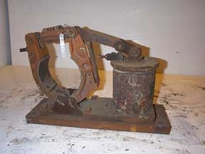 6" Manning Maxwell Moore #D, DC brake, Series Wound, 230 VDC - Image 1