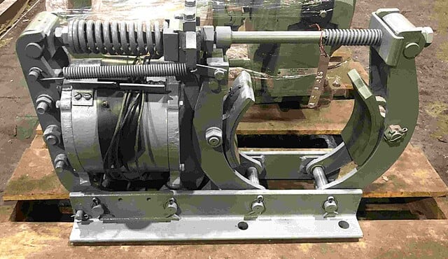 8" Westinghouse #TM83, DC brake, Shunt Wound, coil #E08026, 230 VDC, Rebuilt - Image 1
