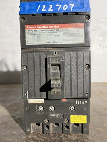 200 Amps, General Electric #THLC234200, molded insulated case circuit breaker, 400 Volts - Image 1