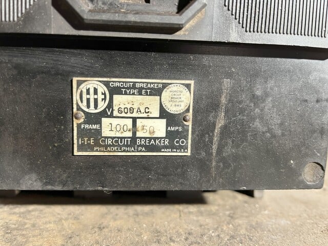 50 Amps, ITE #ET, molded insulated case circuit breaker, frame 100, 600 Volts - Image 2