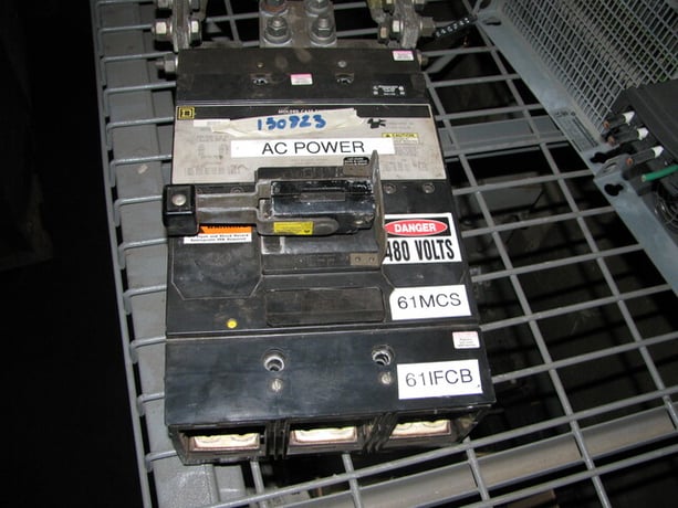 800 Amps, Square D #MHP360006MMJ, molded insulated case circuit breaker, 3-pole, 250 Volts - Image 1