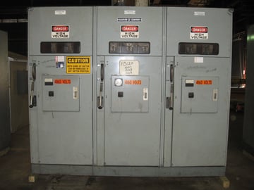 600 Amp. Square D, fused load brake interrupter switch, 5000 Volts, indoor, GANG of 3 - Image 1