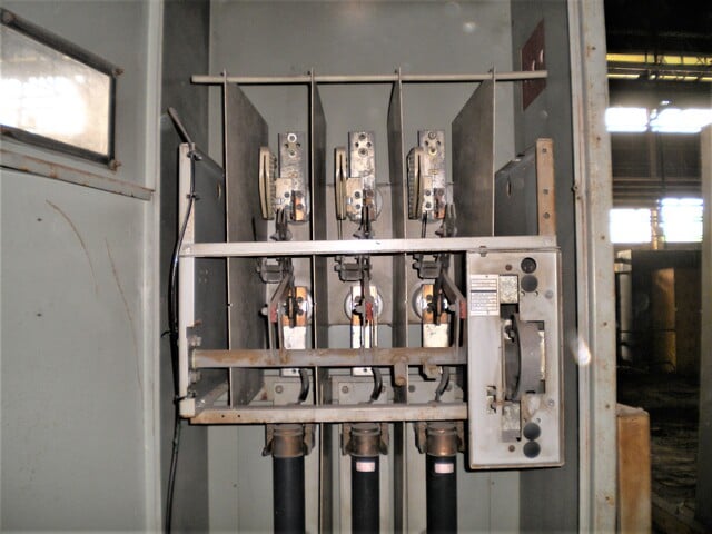 600 Amp. fused load brake interrupter switch, 15,000 Volts, indoor - Image 1