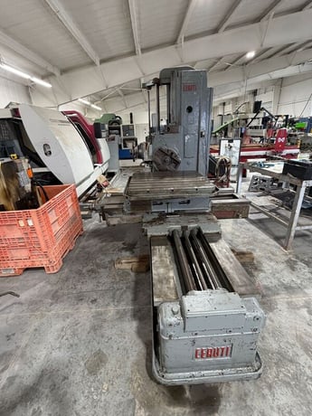 3" Ceruti #AL3, horizontal boring mill, 36" x 36" table, 6 RPM - Image 1