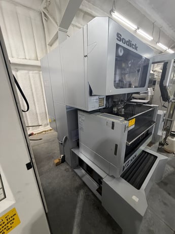 Sodick #VZ300L LN2W wire Electrical Discharge Machine, 85" L x 28" W x 71" H tank, 2015 - Image 10