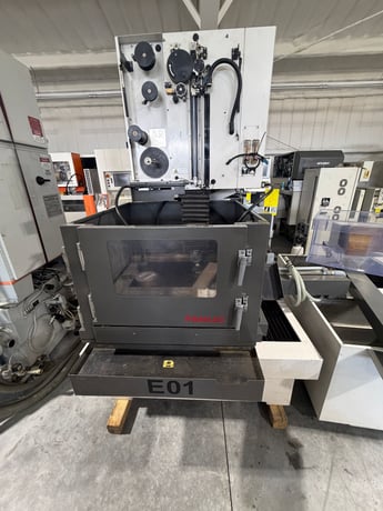 Fanuc #Robocut-Alpha-1iA, wire Electrical Discharge Machine, 2000 - Image 1
