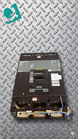 1000 Amp Square D #MHL3610001212, Molded Case Circuit Breaker (3 available) - Image 2